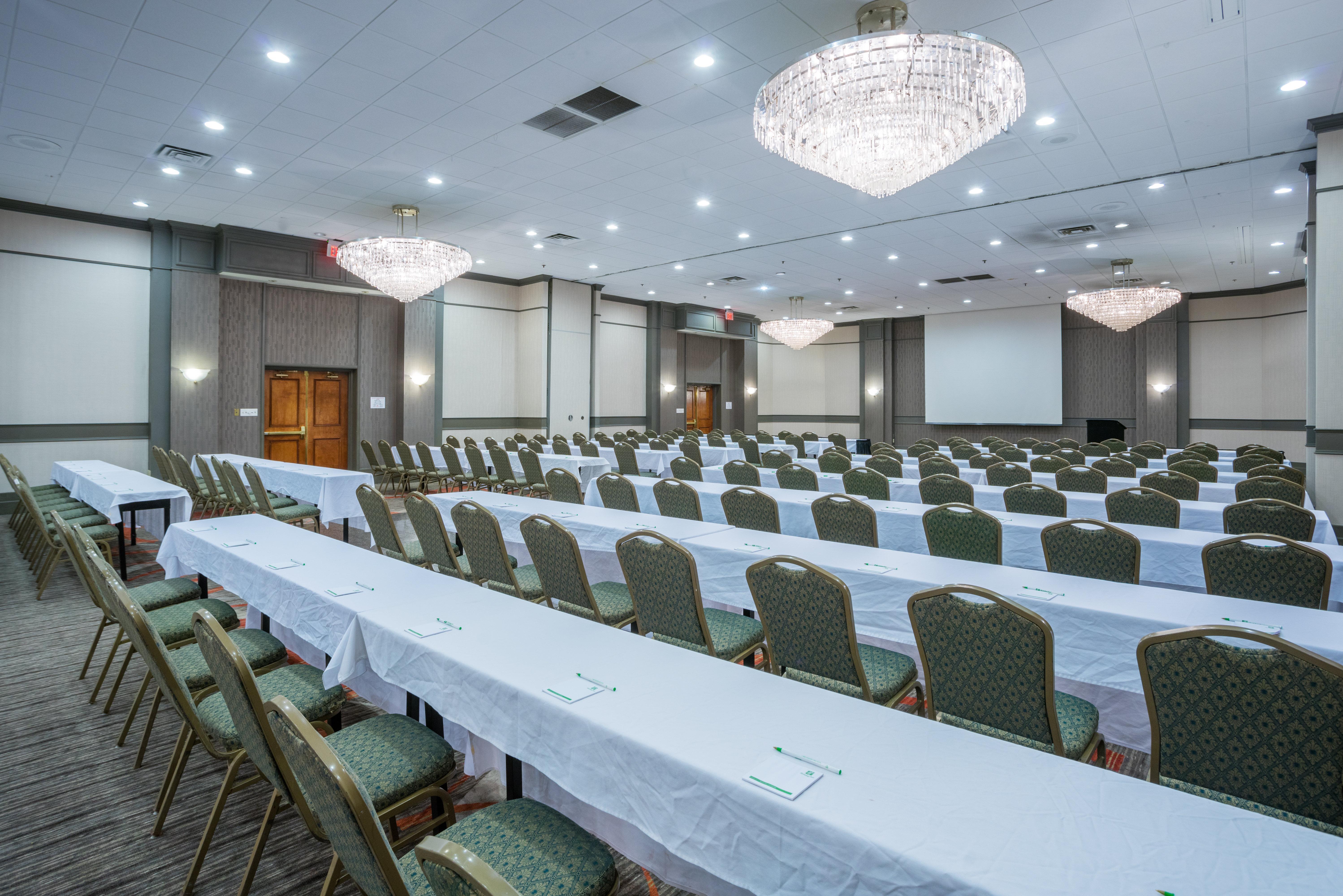 Holiday Inn Harrisburg I-81 Hershey Area By Ihg Грантвилл Экстерьер фото