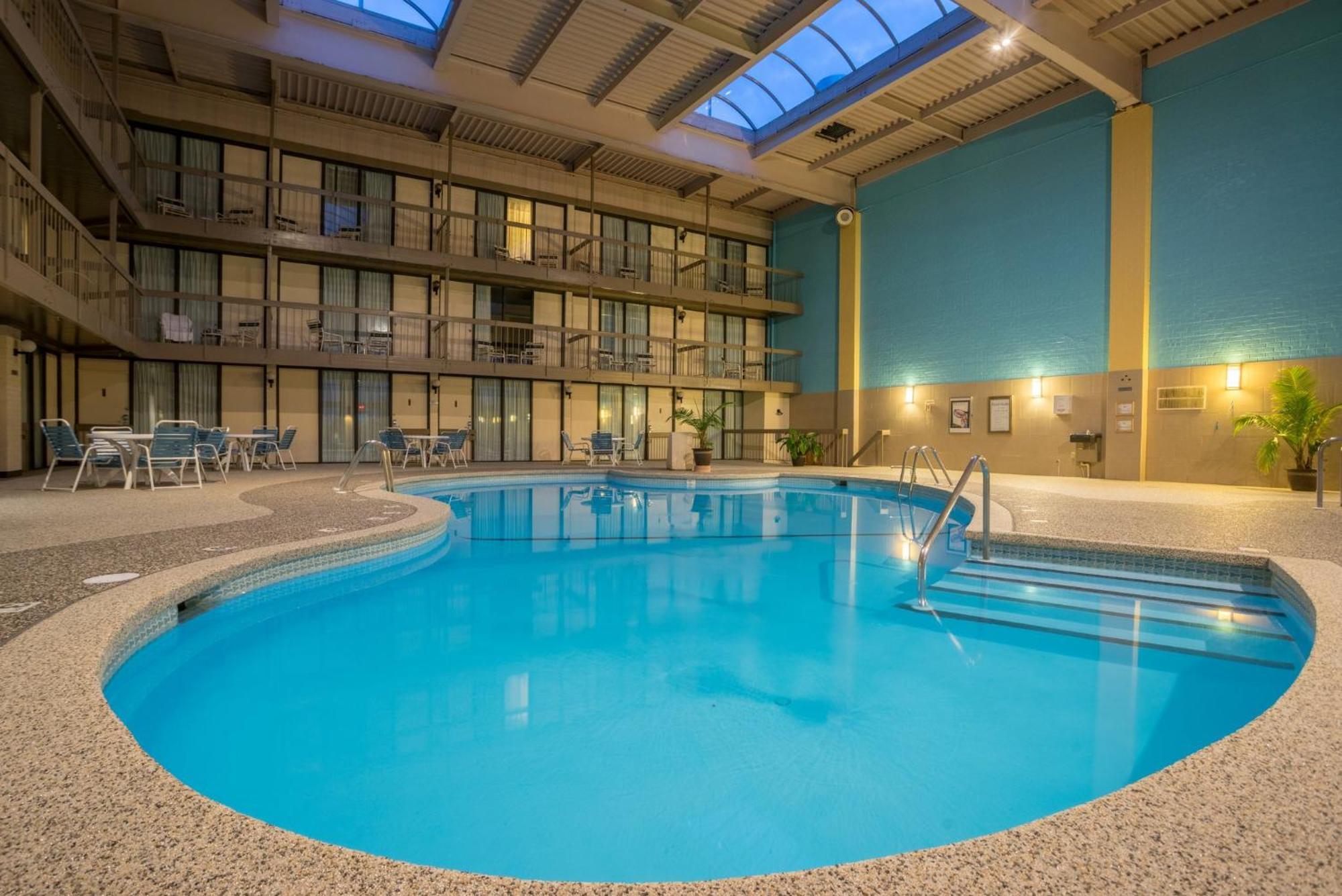 Holiday Inn Harrisburg I-81 Hershey Area By Ihg Грантвилл Экстерьер фото