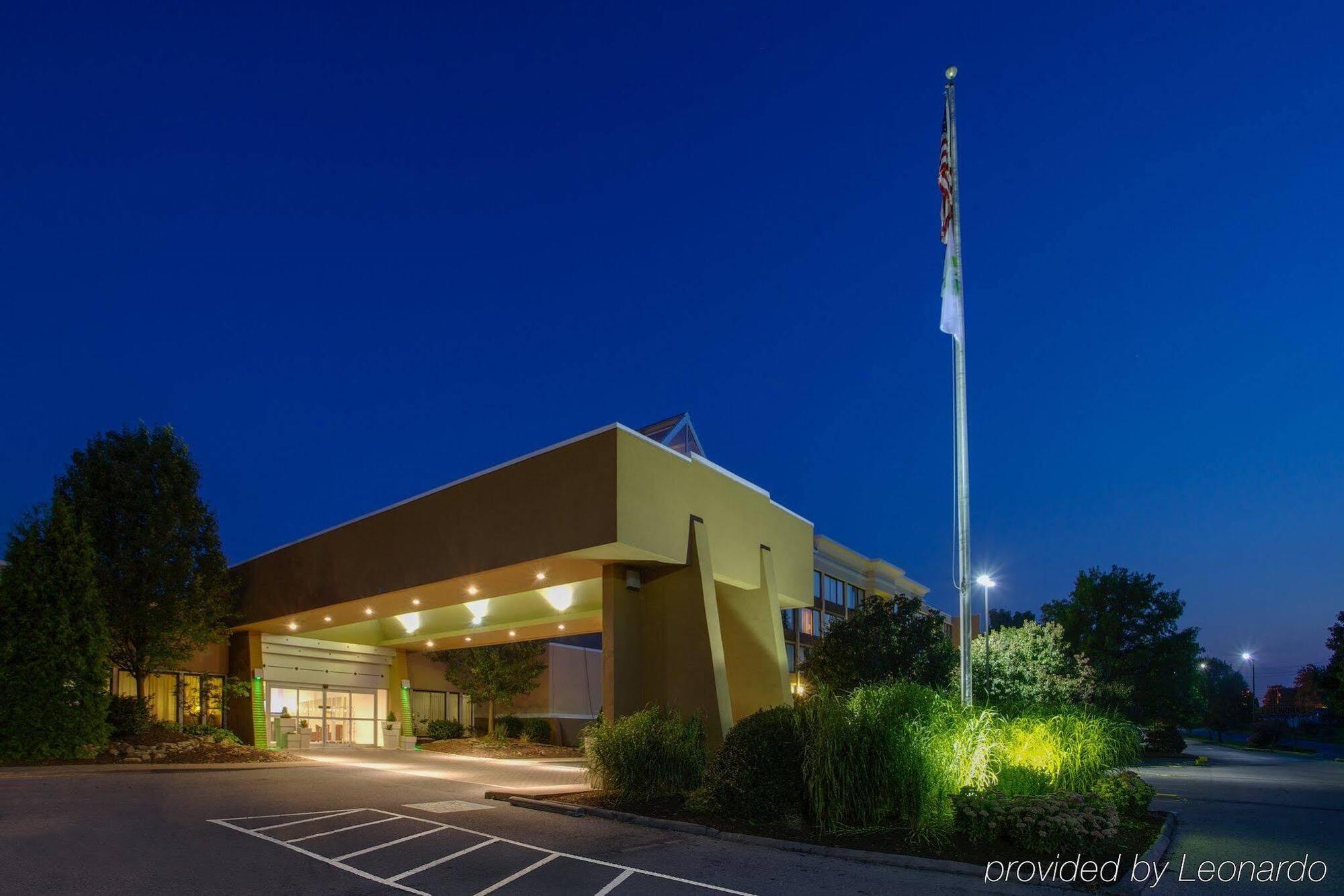 Holiday Inn Harrisburg I-81 Hershey Area By Ihg Грантвилл Экстерьер фото